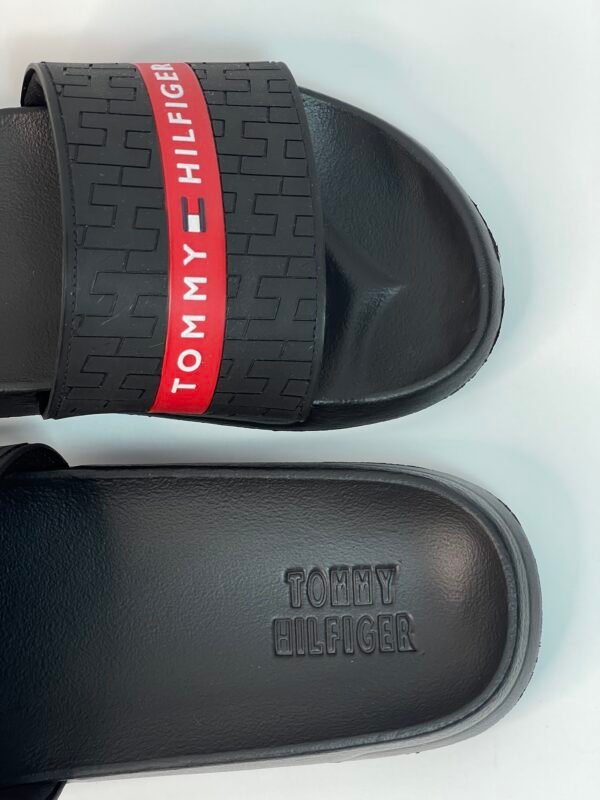 IMG_3780 Sandalia Tommy Tradicional negras
