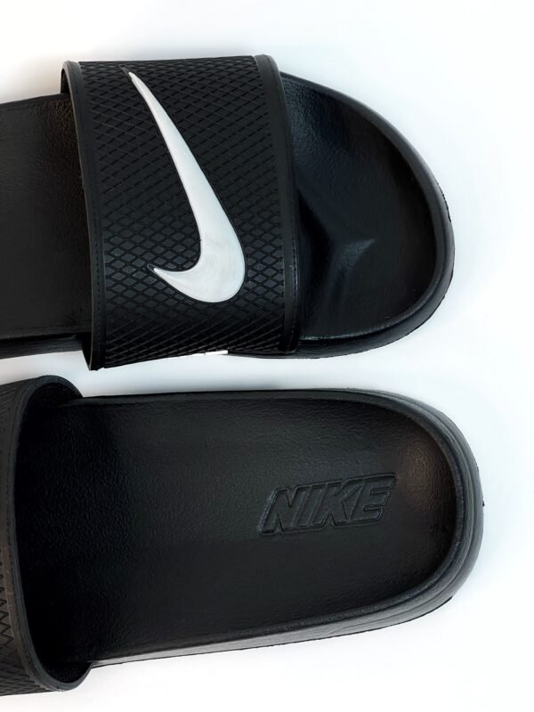 IMG_4423 2 Sandalia nike negra x blanco