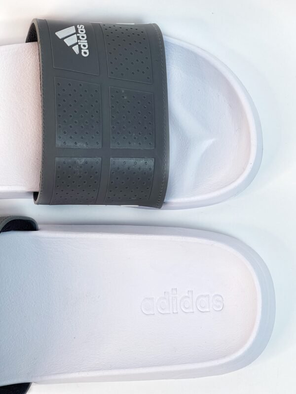 IMG_4558 Sandalia adidas new grises