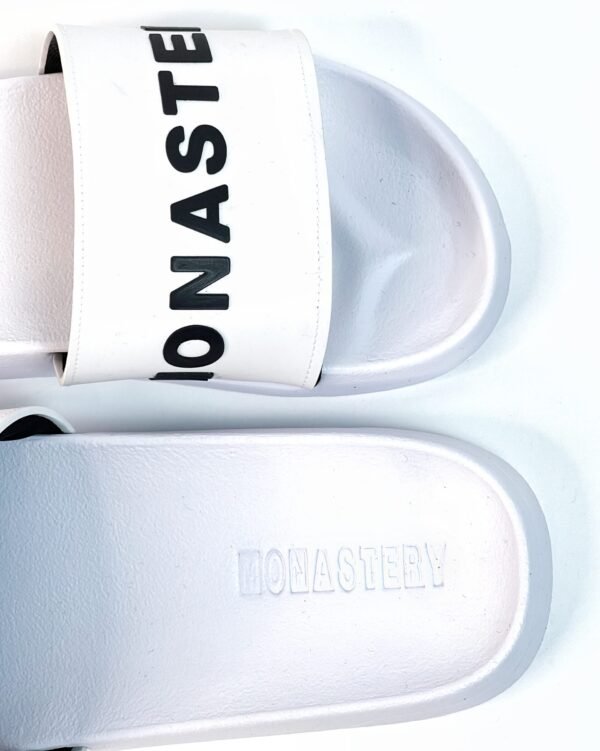 IMG_4585 Sandalias Monastery blanca x negro esencial