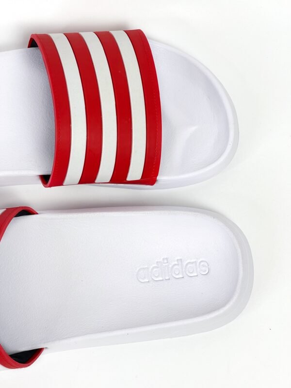 Sandalia adidas roja x blanco clásica