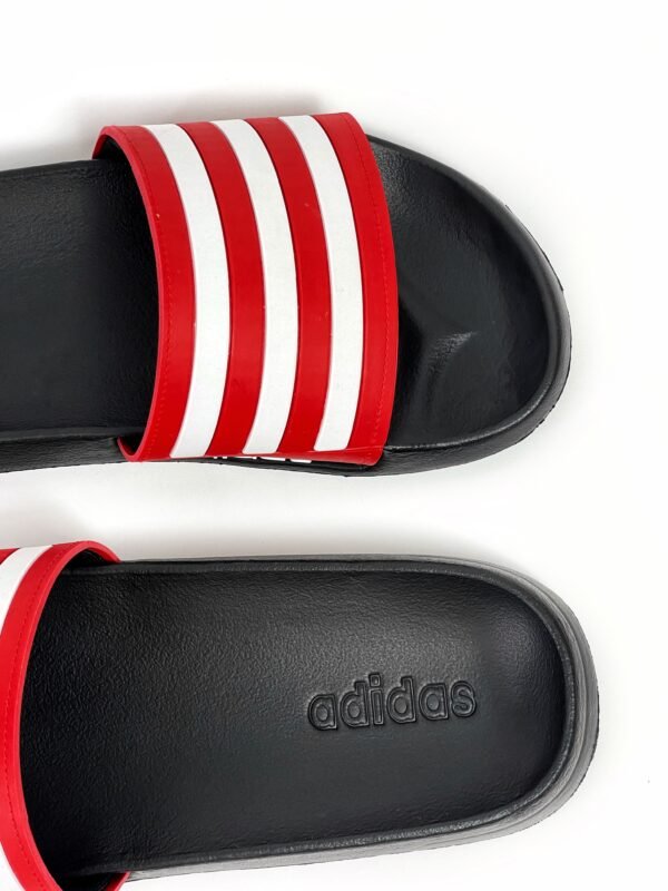 Sandalia adidas roja x blanco clásica