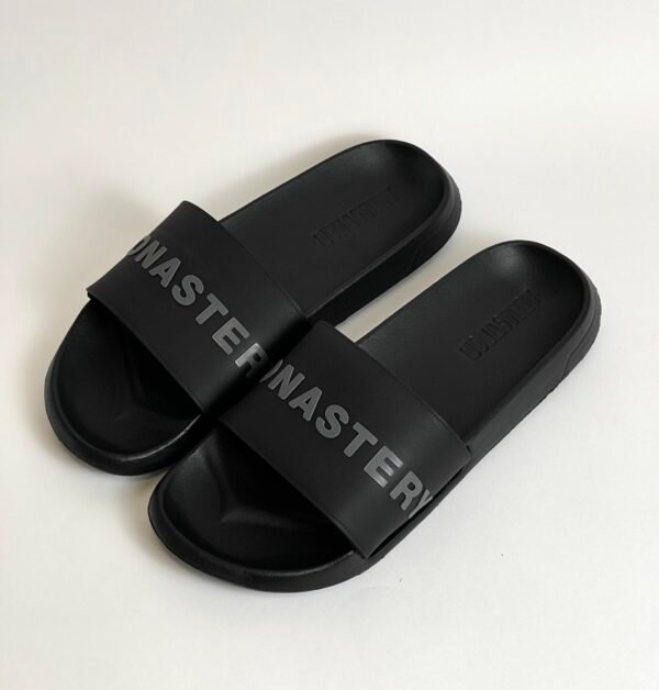 IMG_4765 Sandalias Monastery negro x gris esencial