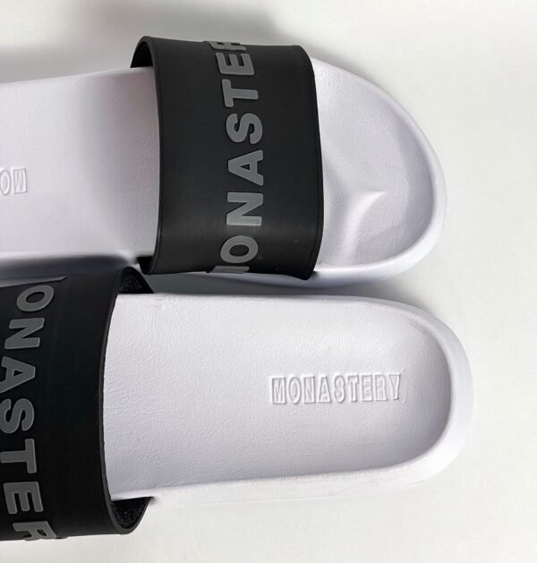 IMG_4781 Sandalias Monastery negro x gris esencial