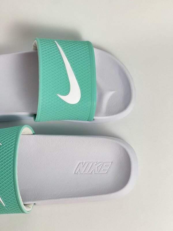 Sandalia nike verde menta x blanco