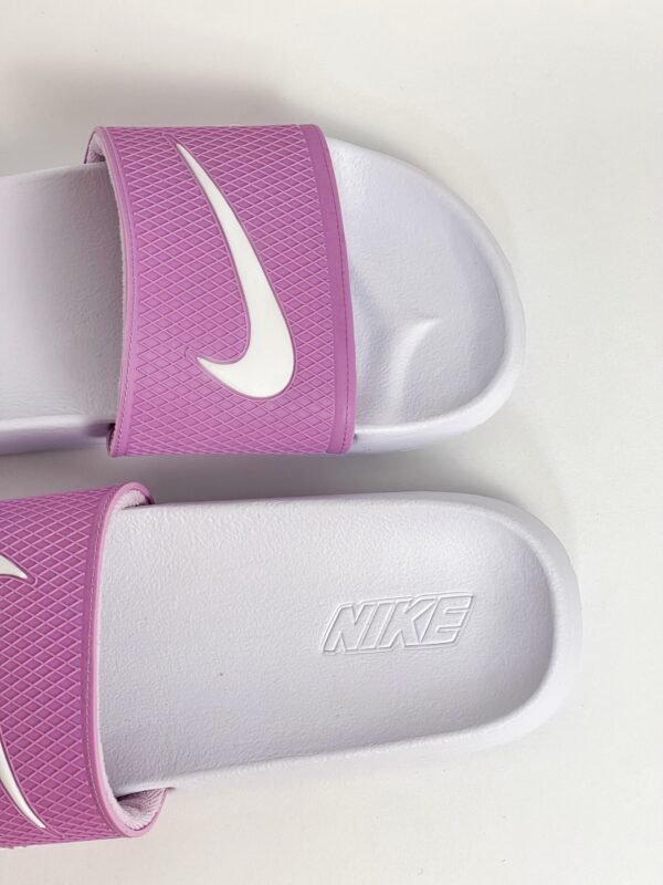 Sandalia nike lila x blanco