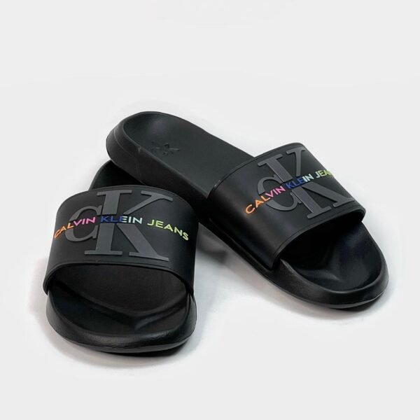 WhatsApp Image 2026-02-05 at 3.04.59 PM (3) Sandalias Calvin Klein negras