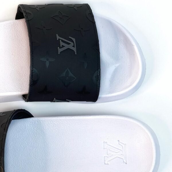 Sandalias Louis Vuitton negras